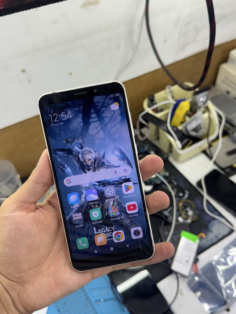 Redmi 5 Plus 32gb срочни сотилади