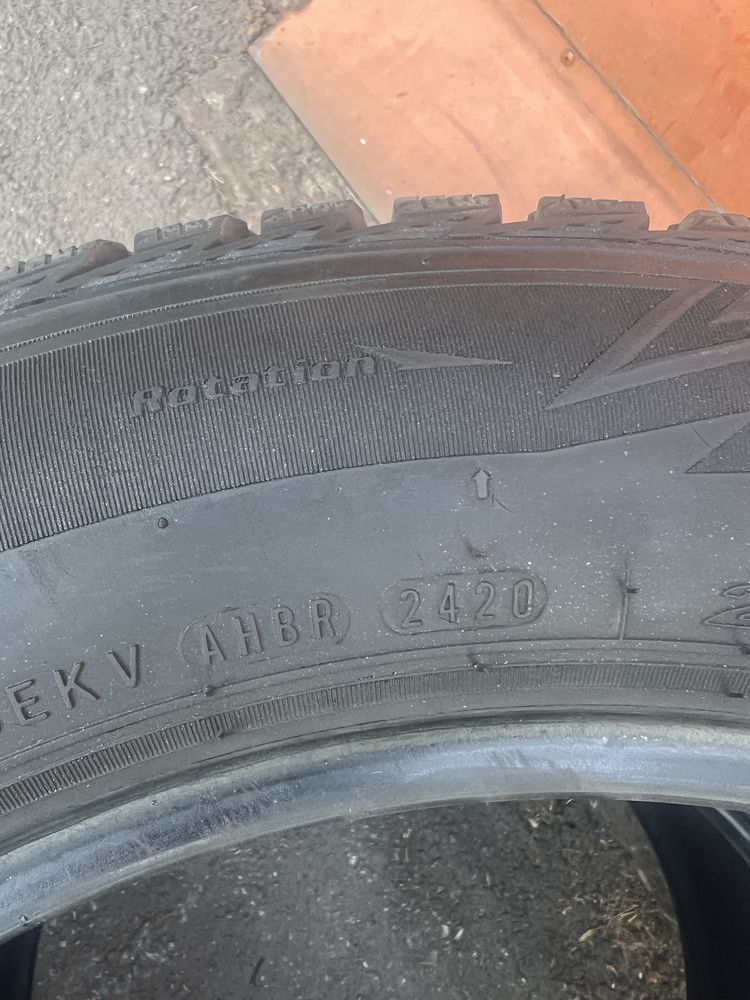 235 60 18 Nexen winguard 2420
