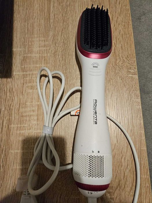 (Placa braun cadou)+Perie de indreptat parul Rowenta Express air, 2in1