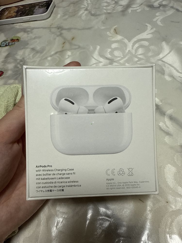 Продается Airpods pro, новый