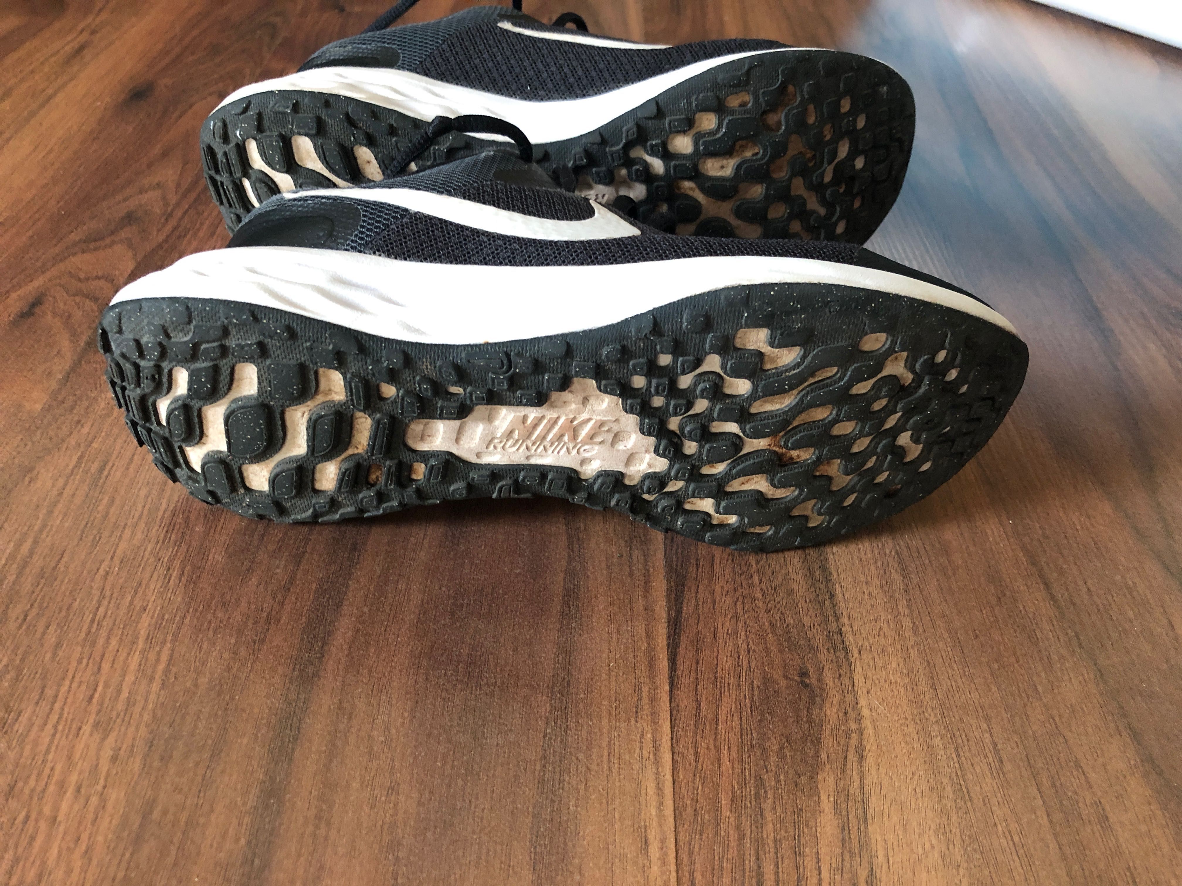 Детски маратонки за момиче Nike Air Max, Asics (за бягане) - 35.5 EU