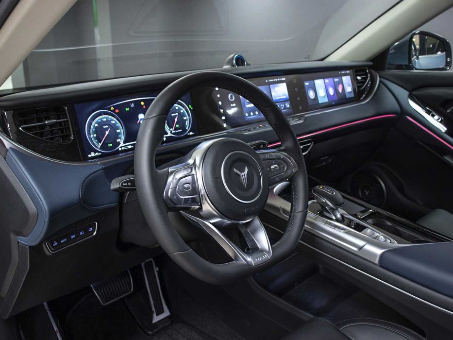 Voyah Hybrid 318 km Muddatli tolovga