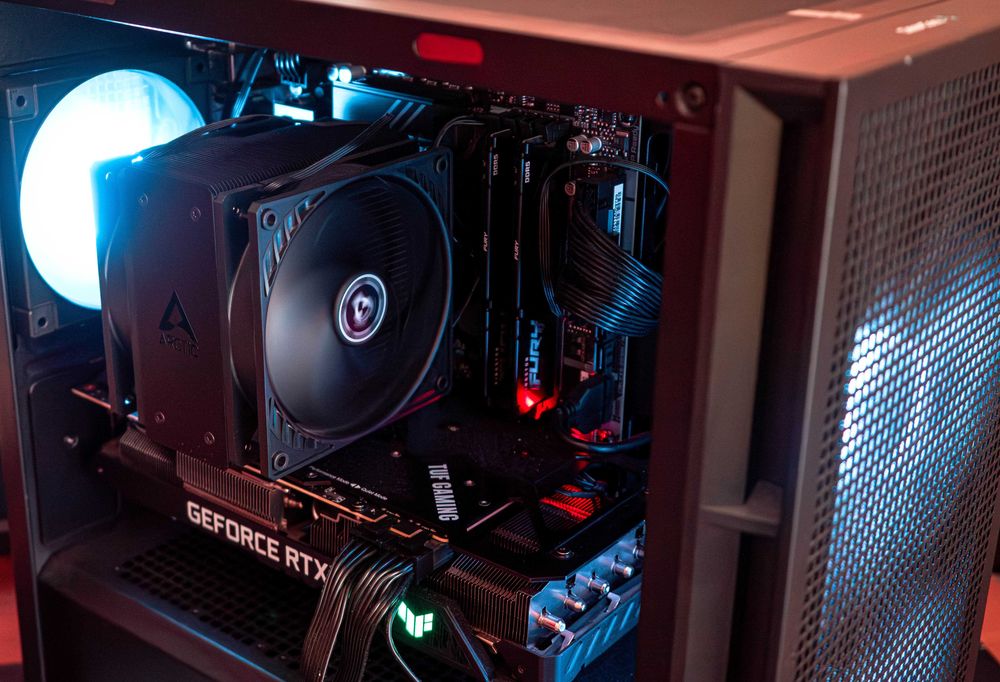 Calculator/PC Gaming/Editare - I7 14700, RTX3080TI, 64GB RAM