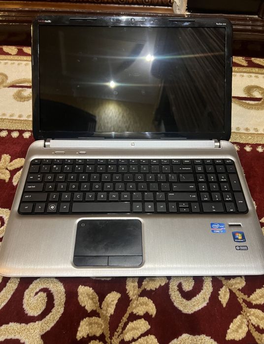 HP note book sotiladi.