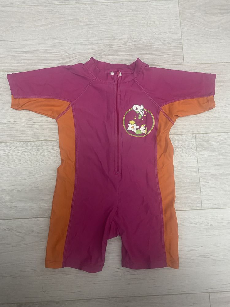 Costum intreg inot/plaja/protectie solara 62/68