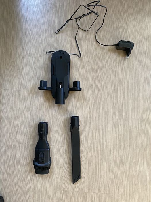 Безжична вертикална прахосмукачка AENO SC3 с гаранция