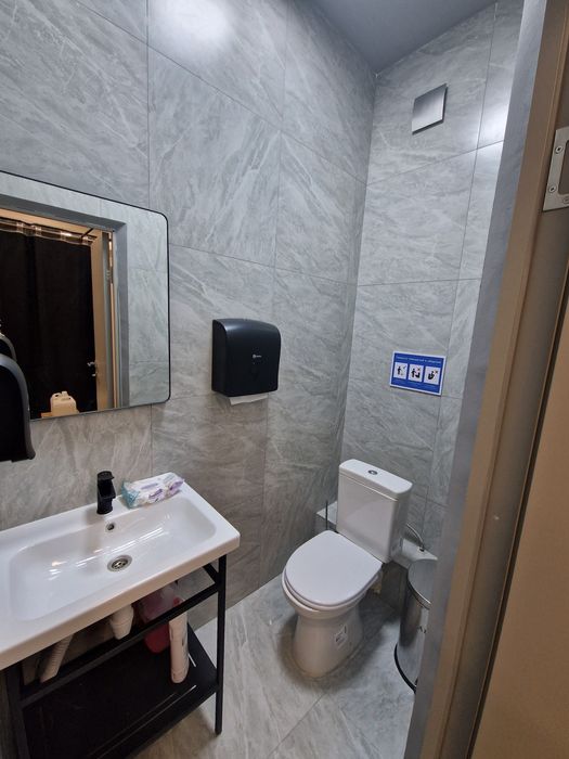 Стол для маникюра в аренду