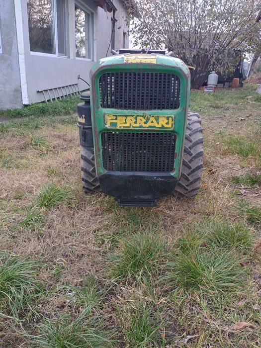 Vând motocultor ferrari 12 hp in stare buna de funcționare
