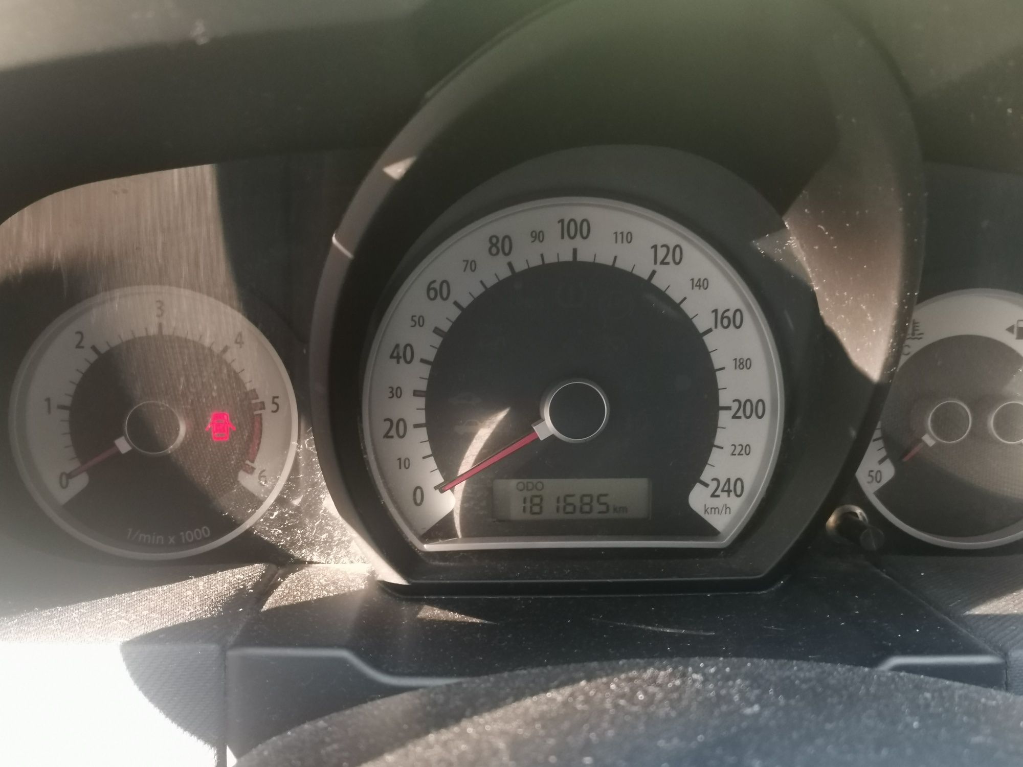Kiq ceed 1.6 d 116 коня.
