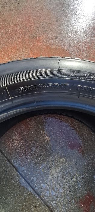 Гуми 205.55.17 2бр. Фаирестон 2021г.внос от Германия без кривини и жаб
