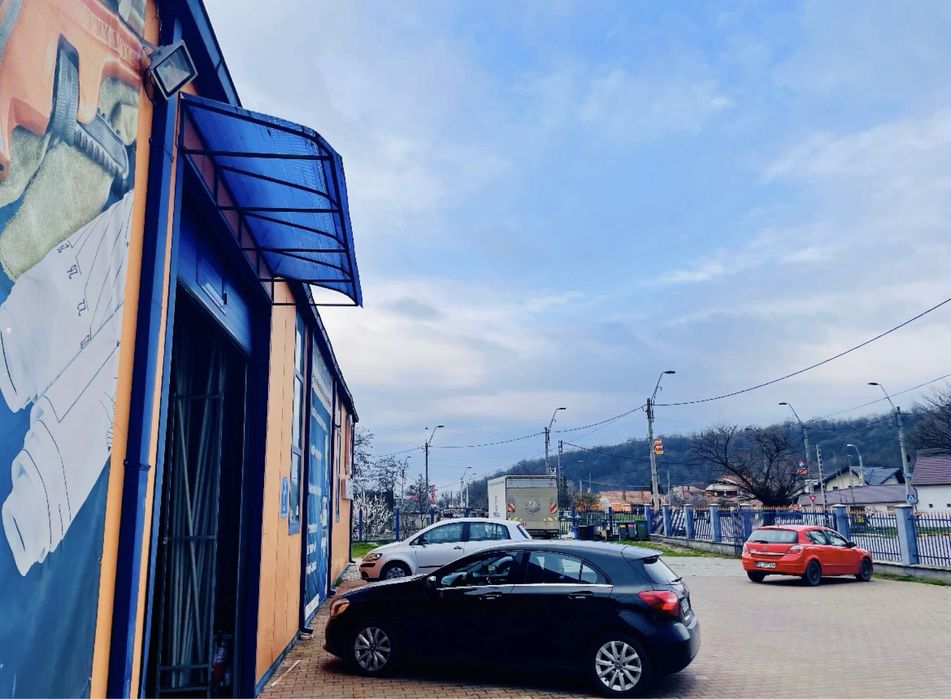 Spatiu comercial (hala) de inchiriat 875mp , intrare principala ONESTI