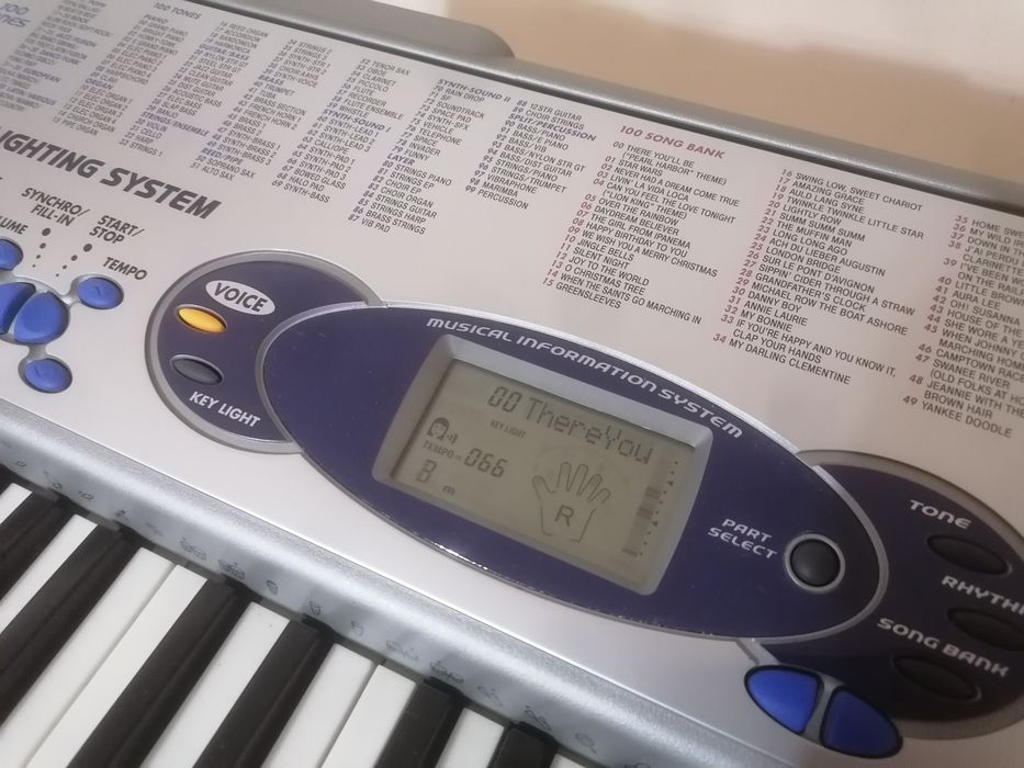 CASI0 LK-43  pian clape iluminate