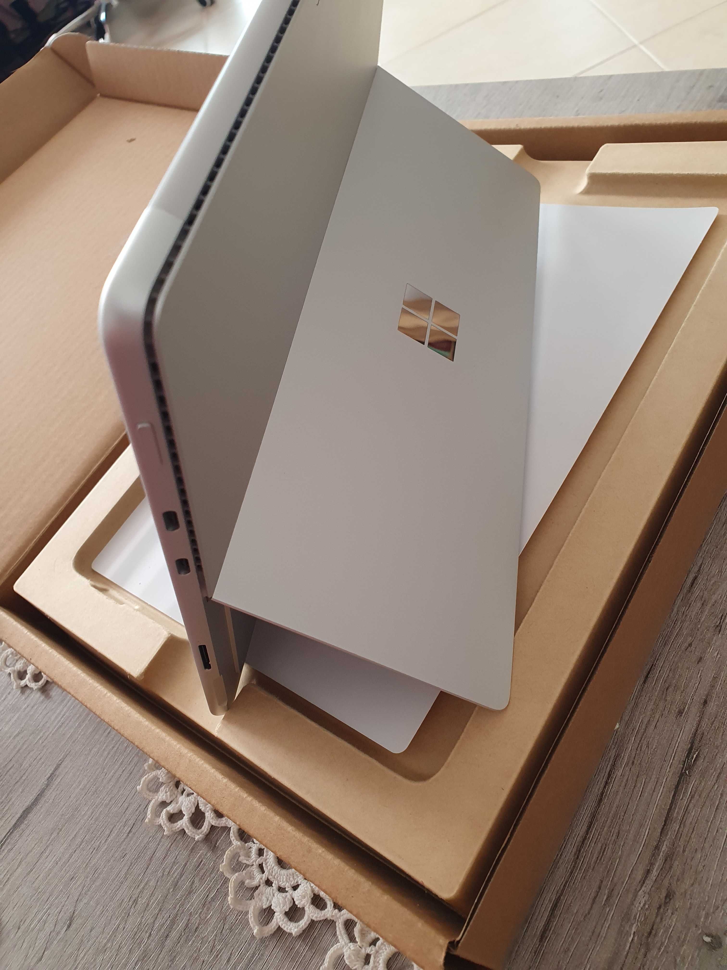 Microsoft Pro 8 1Tb SSD 16Gb RAM