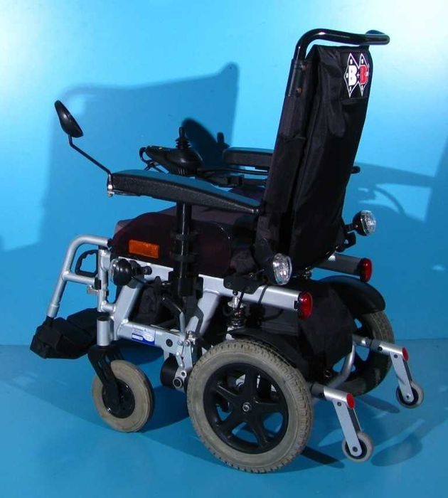 Carucior electric handicap/ invalizi B+B Eltego