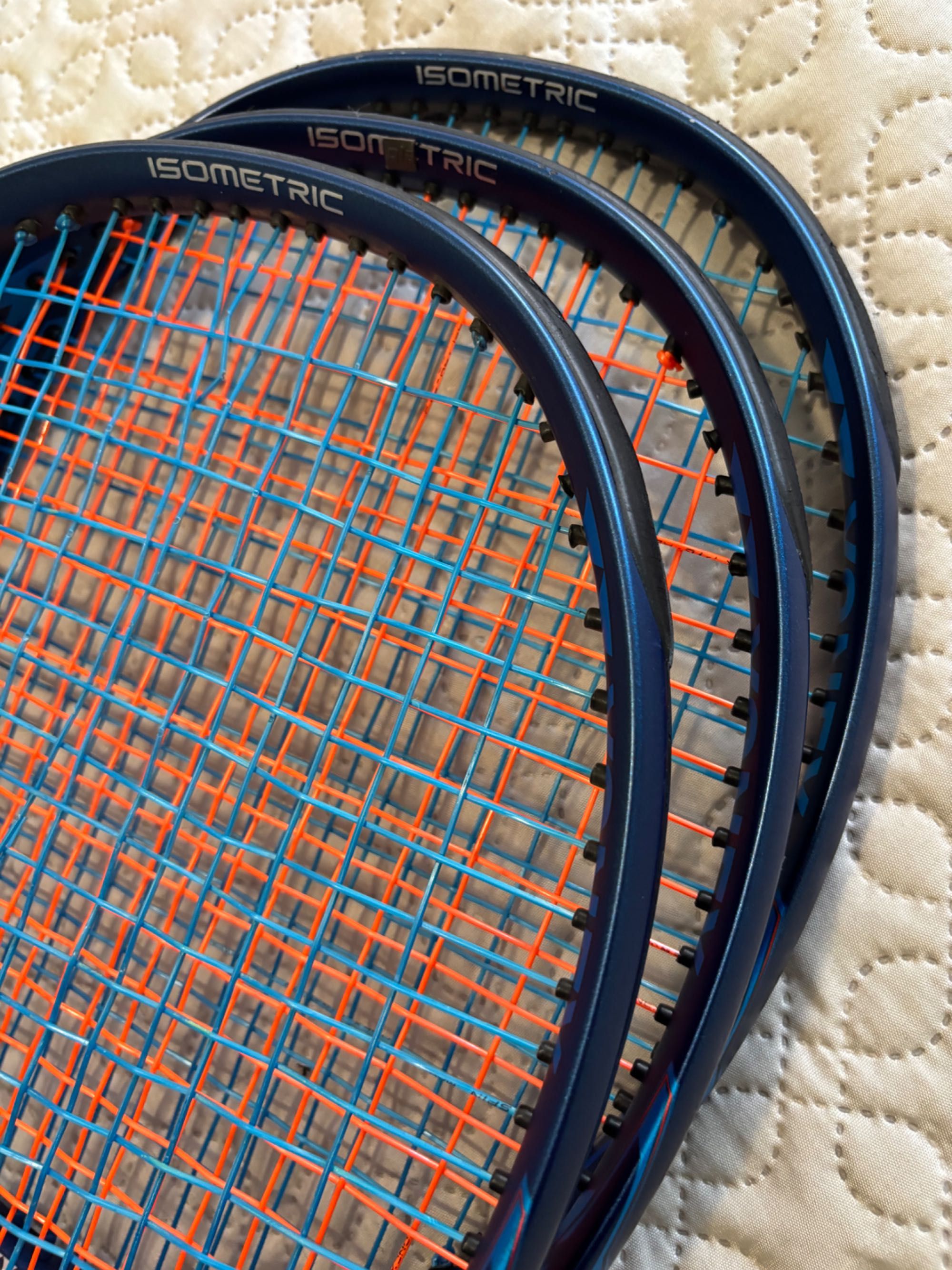 2х Yonex Ezone 98 L4 тенис ракета