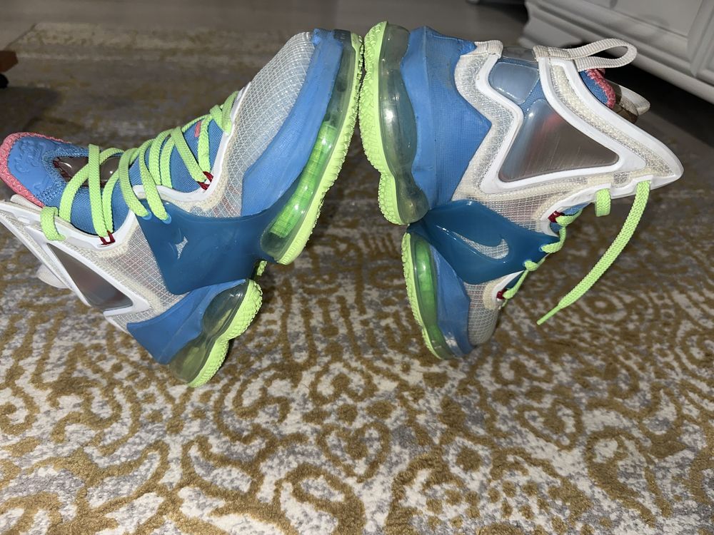 Vand lebron 19 (36,5) lime glow white