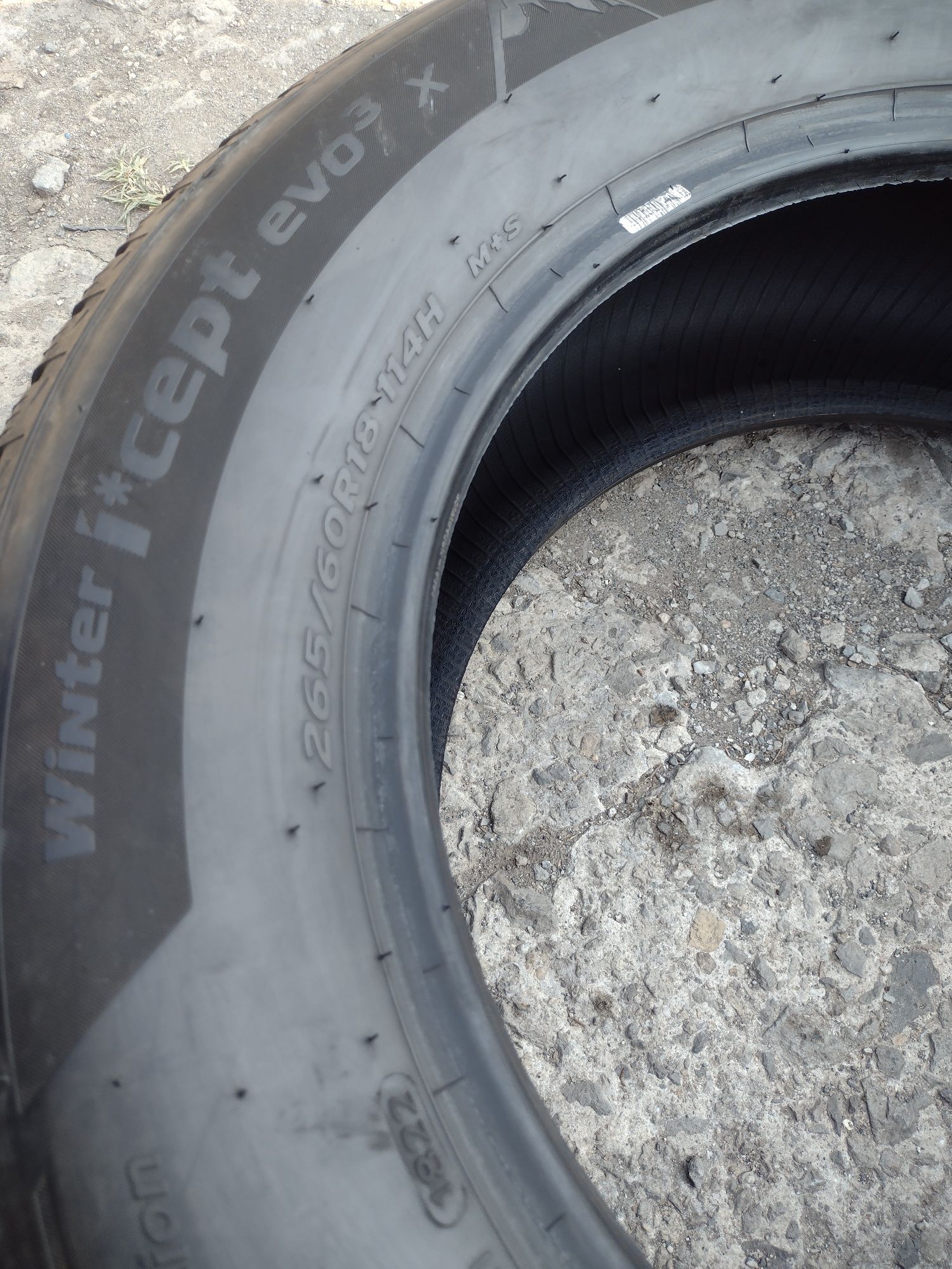 Почти нови 4бр 265/60/18 Hankook I cept evo 3 suv dot1822