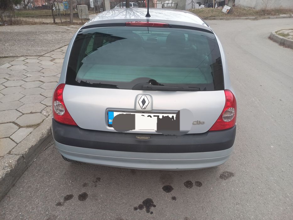 Reno Clio       .