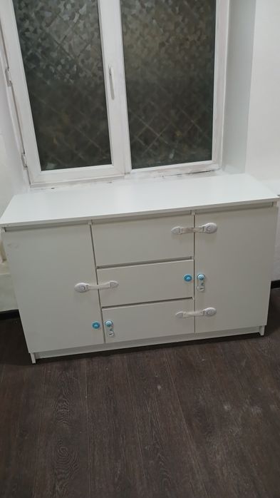 Тумба под бельё и другие веши