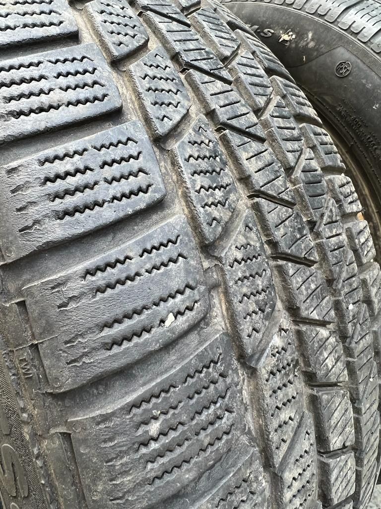 Anvelope  245/50 R18 run flat