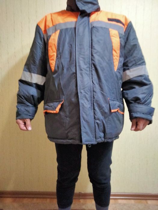 Новая спецодежда куртка и костюм.