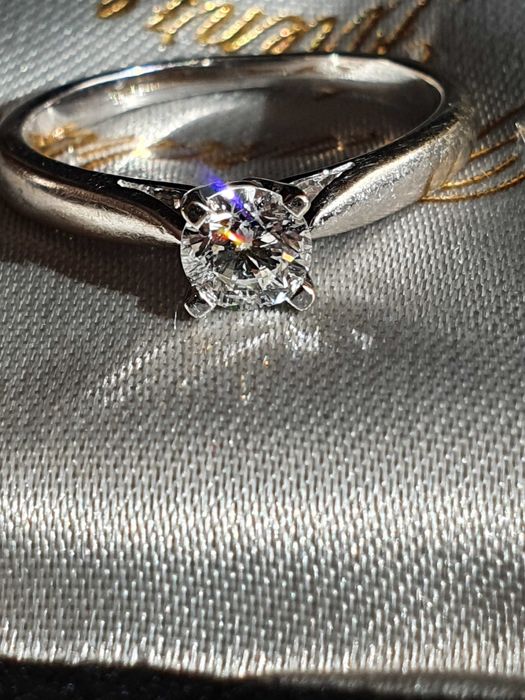 Inel solitair logodna aur alb 18k cu diamant natural SI 0,5ct
