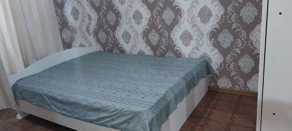 Продам бу шкаф  срочно