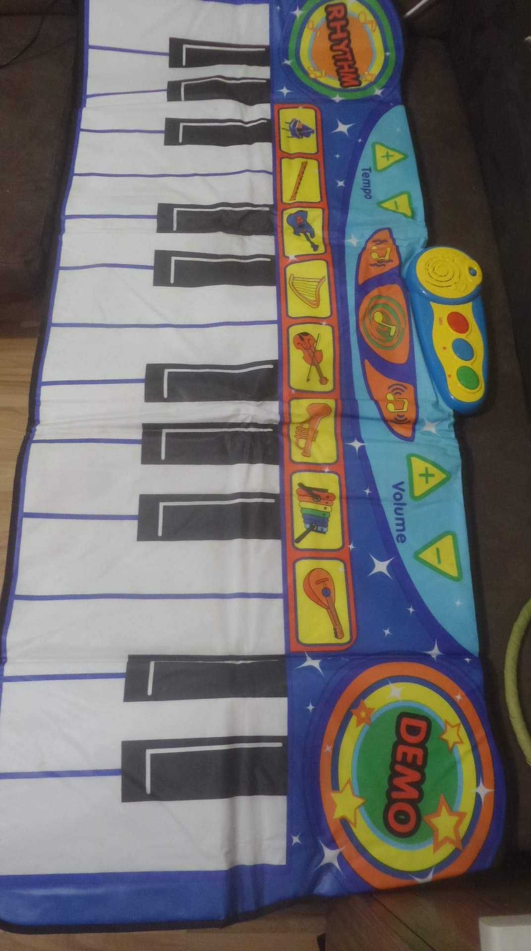 Детско пиано килим