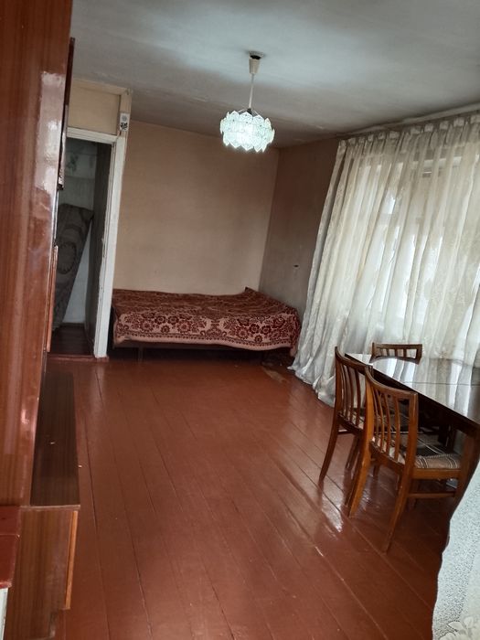 1 комнатная квартира в Аренду
Этаж/Этажность: 2/2
Площадь:38 м²
Мебил