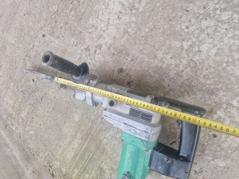 Ciocan demolator HITACHI!!