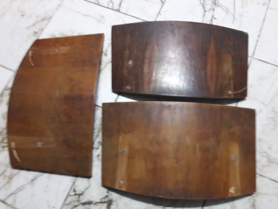 Облегалки от масивно дърво,дървена каса и античен