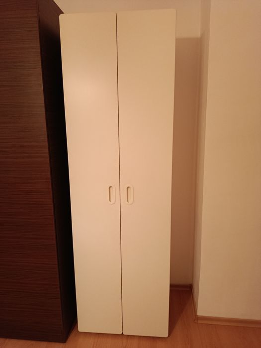 Гардероб и легълце до 12г възраст