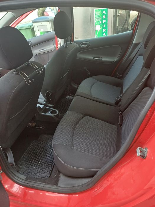 Peugeot 206+  Benzina