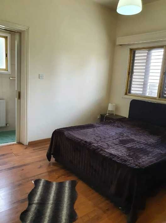 Дава се под наем Тристаен апартамент в Пловдив, Остромила - 88 кв.м за 280.5 € - Снимка #1