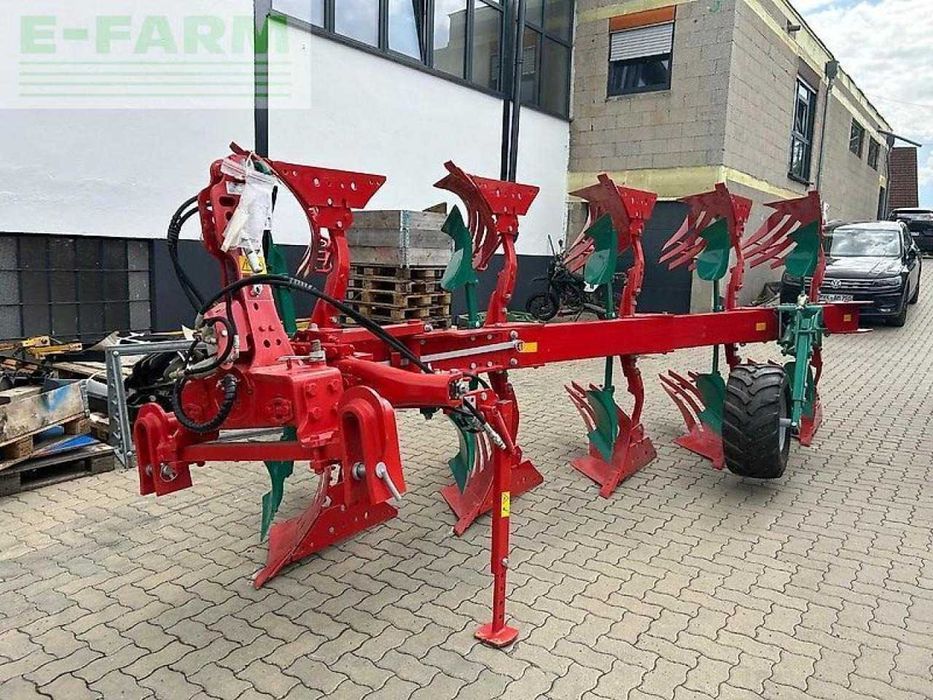 Плуг оборотный Квернеланд LD 200 3+1 ва 4+1 сотилади