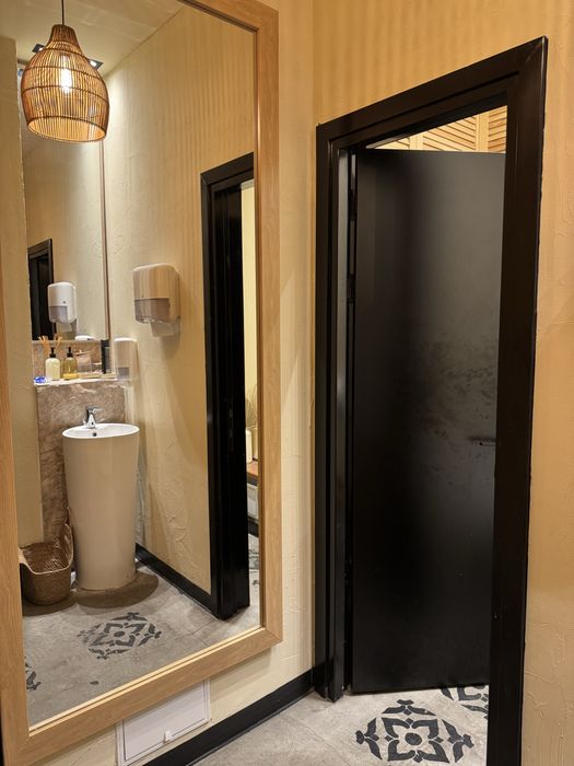 Afacere La Cheie Restaurant