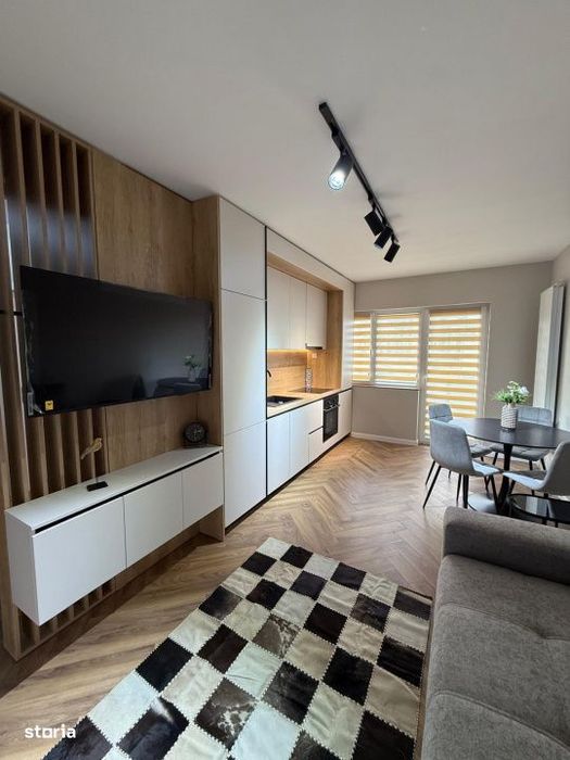 Apartament de 3 camere, bloc nou, parcare subterana, zona Terra