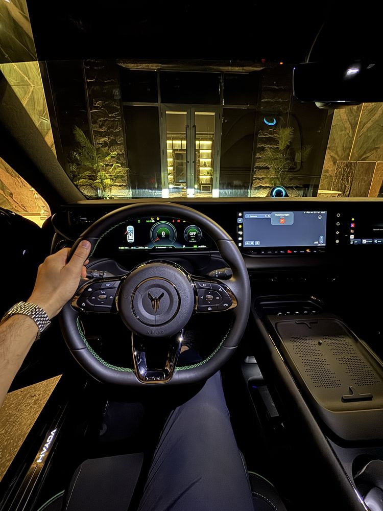 Voyah free Apollo tech Hybrid 4 RWD (2ta mator) Йили: 2025