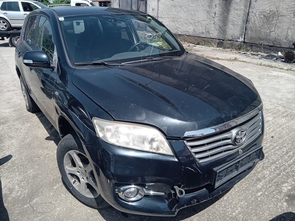 Тойота Р ав 4 АВТОМАТ 2011Г ТЕГЛИЧ 2.2 150К.С НА ЧАСТИ ТАБЛО