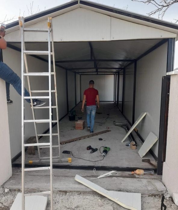 Vindem garaje auto și magazii