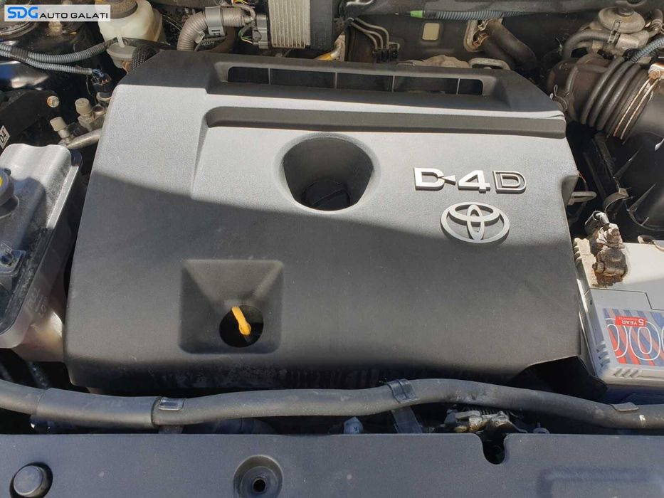 Chiulasa Chiuloasa Echipata cu Ax Axe Came Supape si Tacheti 2.2 D 2AD FTV Toyota Corolla Verso 2005 - 2009