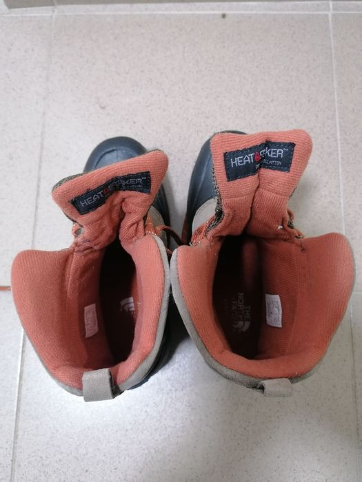 Vand ghete/bocanci impermeabil The north face marime 35