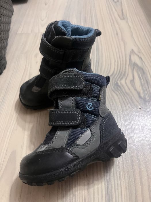 Ghete Ecco nr 20 piele cu goretex. Impecabile