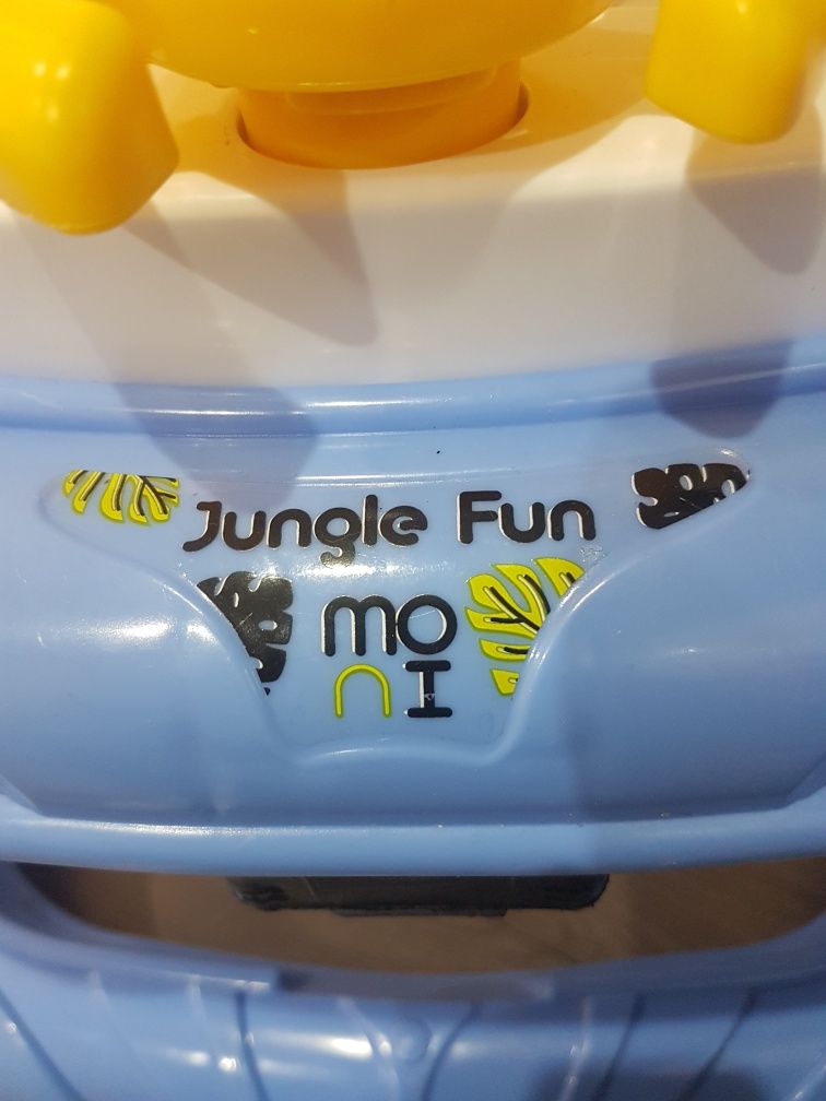 Музикална Проходилка Мони jungle fun