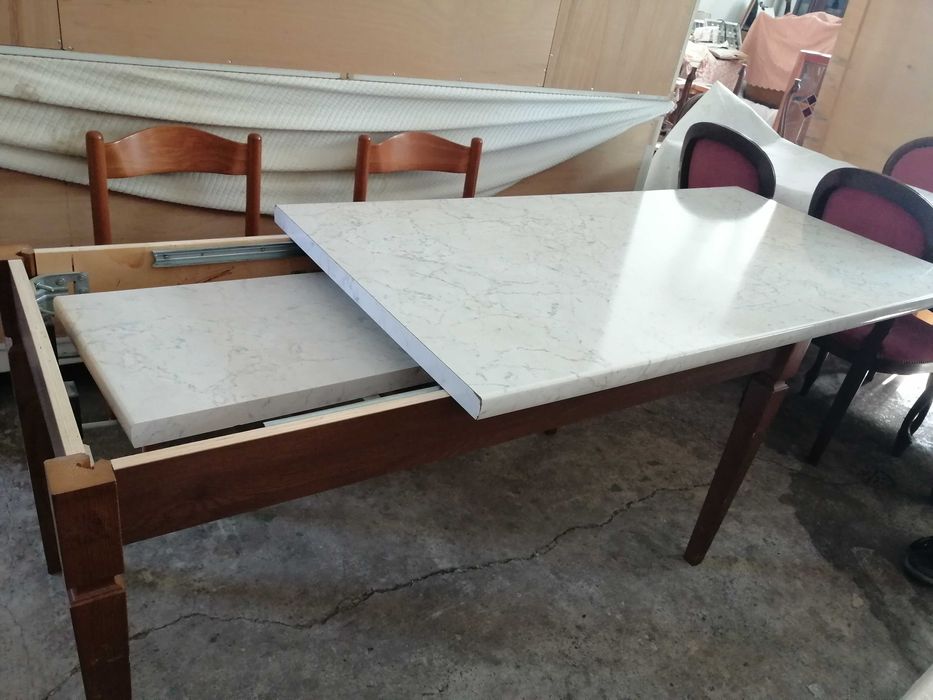 Mese de Bucatarie din Lemn