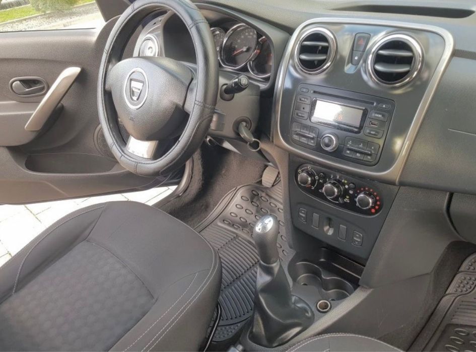 Vand Dacia Sandero 2014