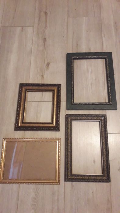 Продам очень красивые рамки под старину