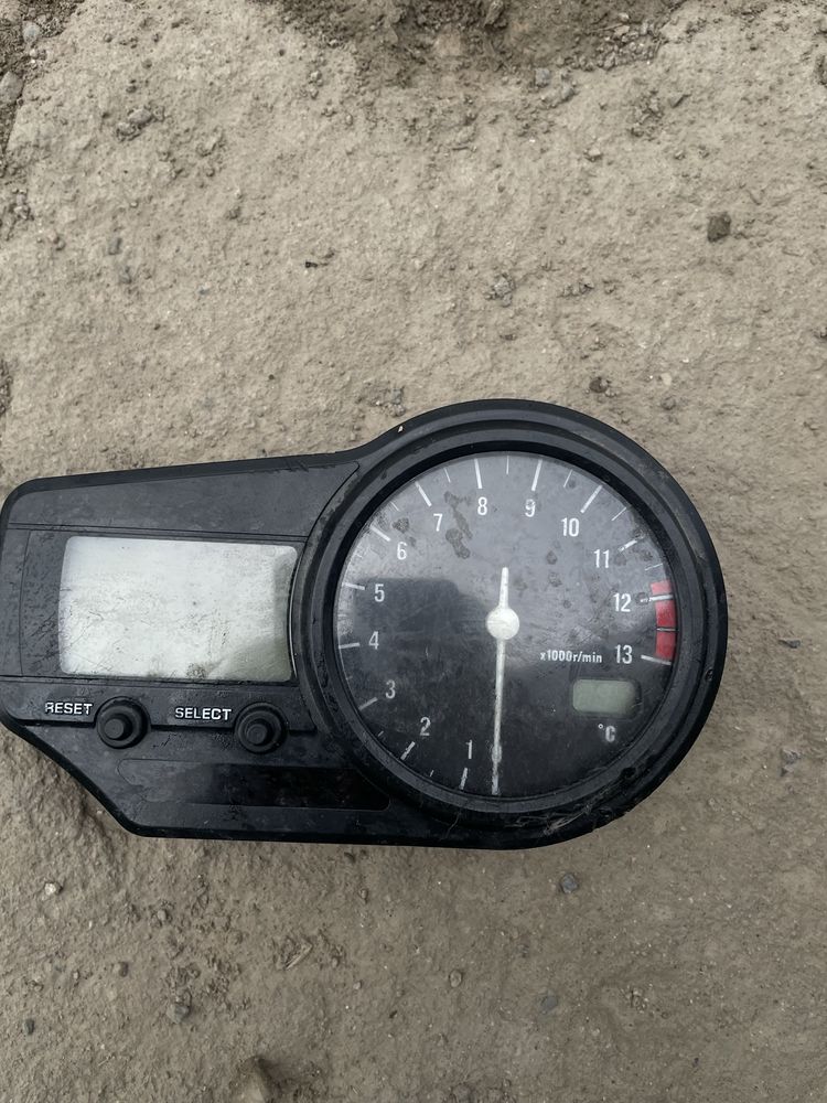 Yamaha R1 Спидометр 00-01год