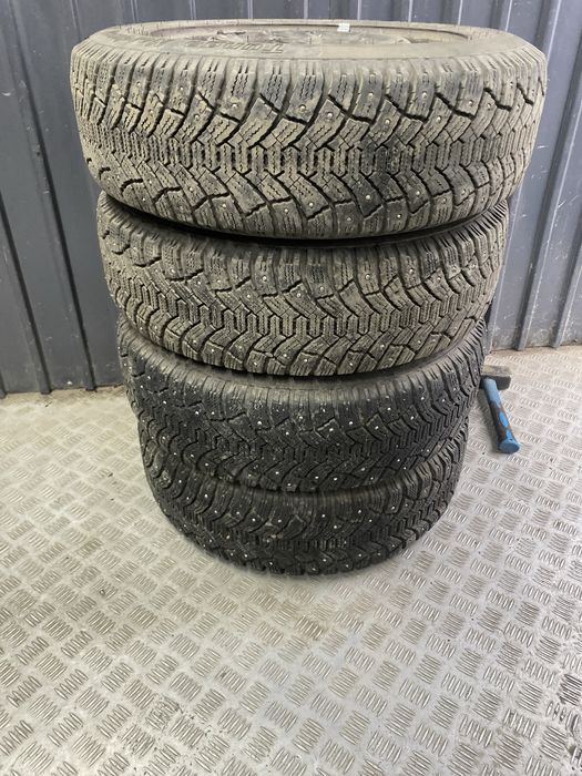 Продам ризину с дисками на кобольт р 15 в хорошем состоияний