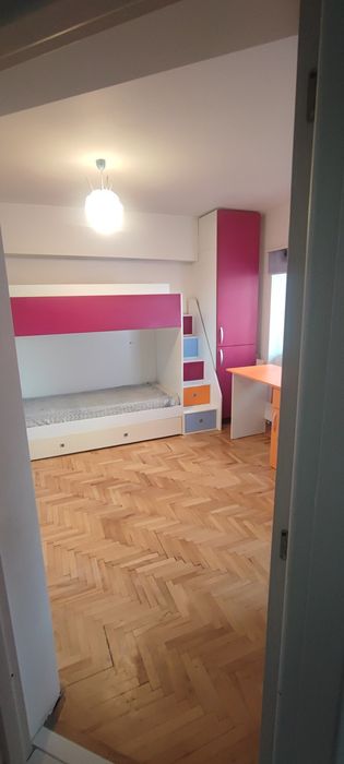 Apartament 3 camere 2grupuri sanitare, 88 m², Dacia – Bicaz,
